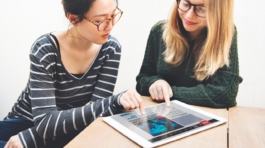 women-friendship-digital-tablet-news-networking-concept_53876-30109